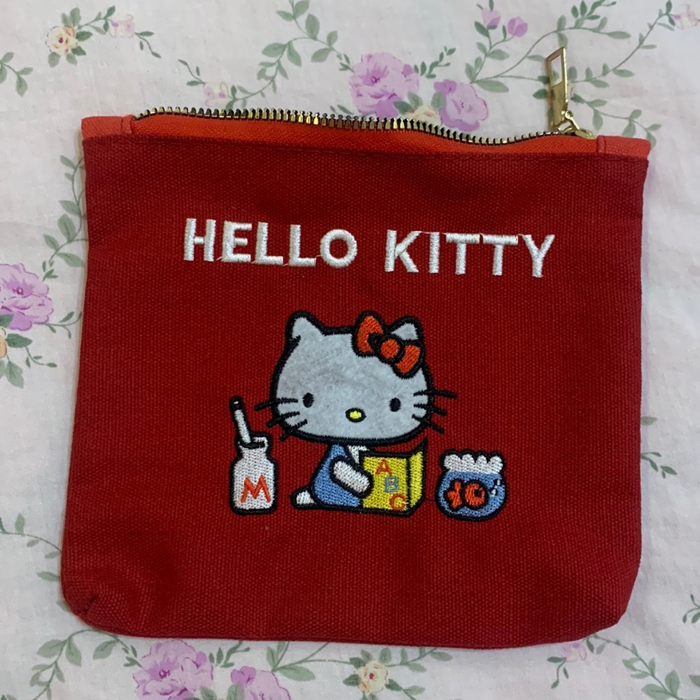 Hello kitty red pouch